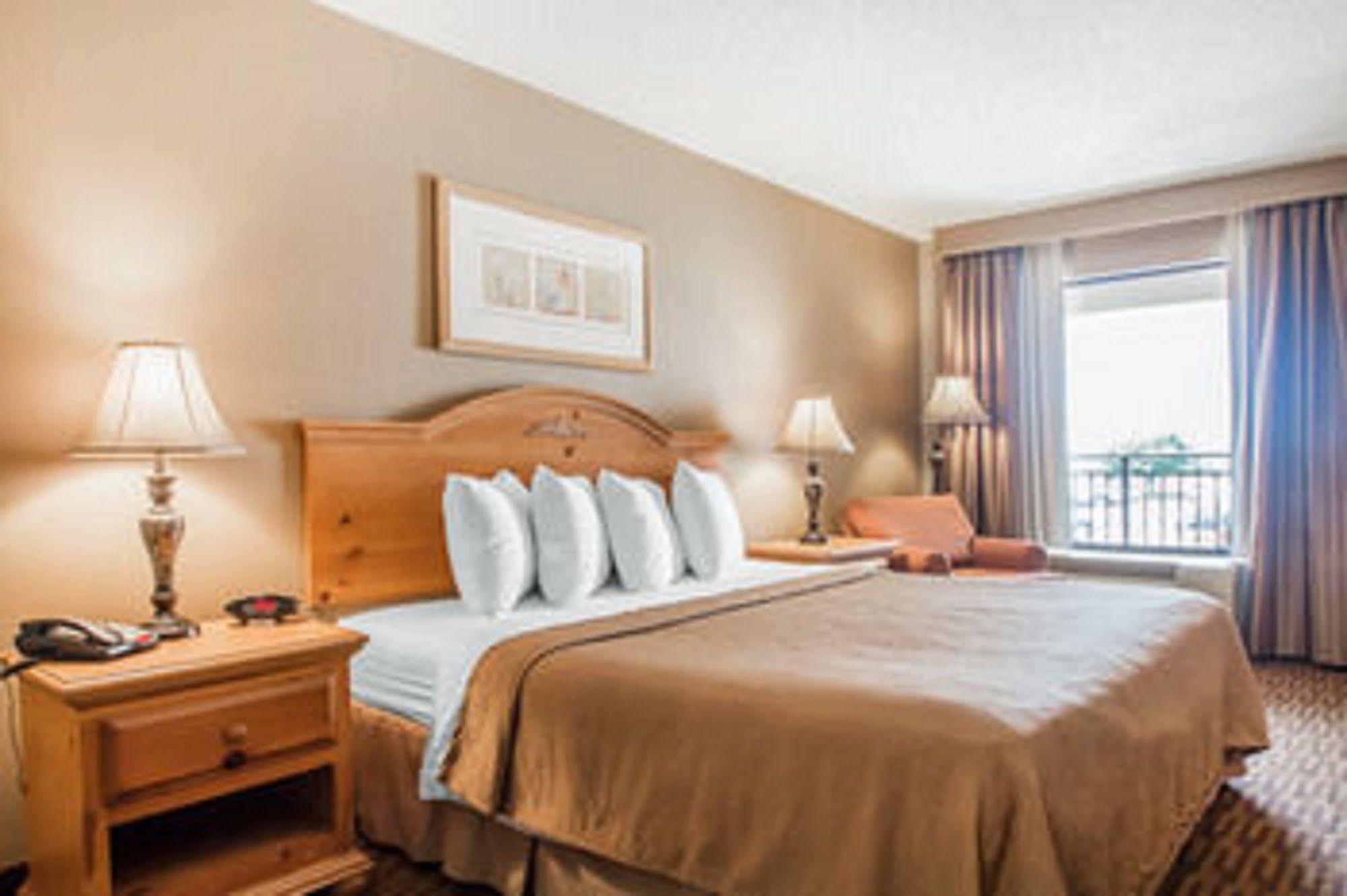 Quality Inn Us65 & E Battlefield Rd Springfield Exteriör bild