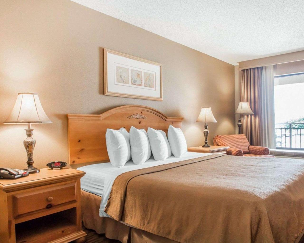 Quality Inn Us65 & E Battlefield Rd Springfield Exteriör bild
